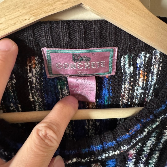 Coogi - Picture 2 of 2